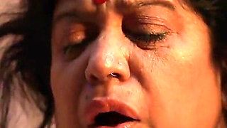 Indian Old Step Uncle Fucks Beautiful Aunty! Indian Sex