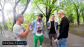 Sara Diamante Squirts as Four Guys Pound Her Tight Holes!