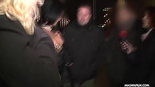 Random public handjobs - Magmafilm