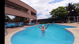 Backstage Blondie Bombshell Fucked by the Pool