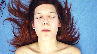 Student explores her pussy