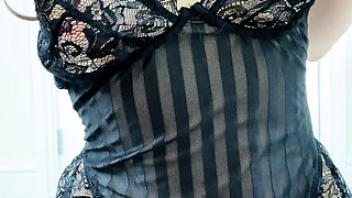Webcam brunette solo masturbation