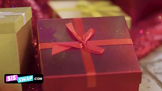 Kinky studs surprise their stepsisters with their boners