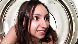 Easy-on-the-eyes Hailey Rose and Max Fills - laundry xxx - Verified Amateurs