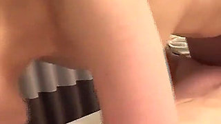 Hey, Mrs! How About Having Fun Together? After Picking up in Front of the Bus Terminal at Shinjuku 9-2