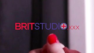 Watch emotional chick's xxx