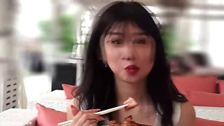 Wife gets fucked by a middle-aged man at the stations toilet by a part-time worker: Blowjob, Amateur  Japanese Porn