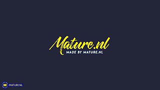 Sporting Terry Is A 47 Year Old Milf With A Footfetish And A Very Naughty Way Of Getting Wet