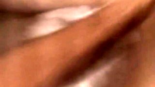 Incomparable lass's mother scene