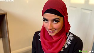 Aaliyah Yasin Tries Not to Swallow Her Stepbrothers Cum
