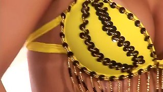 Glamour blonde hussy adult unbelievable clip