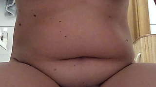 Another discomfort training session for my tormented body, nipple clamps to increase my arousal