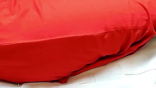 Middle Aged Man Called a Girl in His Villa House and Had Sex and Finish with Cumshot Hindi Audio