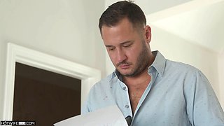 Amazing Wife Skyla Sun Is a Shining Star