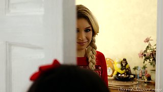 Gia - Horny Stepsister