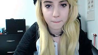 blonde lave her solo masturbate