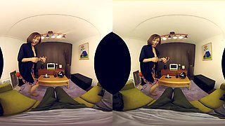 A Taste Of Mature Passion ~Getting More Than A Glimpse Of My Friend’S Stepmother~; Japanese Milf Jav Vr