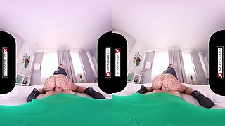 Lilly Peterson, Vr Porn And Virtual Reality In Make Up Sex With Busty Xxx Parody