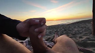 350 Flashing my cock in front of my stepdaughter at sunset...helps me cum in front of everyone - real sex is risky