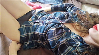 The Christmas'eve: Part One Masturbating at Home with My Feet Tied