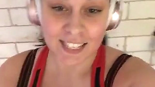 Working Out at the Gym... Cardio Before Weights and Yes I Train 5 Times a Week 2 Hours Each Session