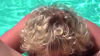 Sexy lez matures lost in France