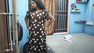Boy Seduce His Work Mate Girl Friend and Sex in Bedroom While No One in His House