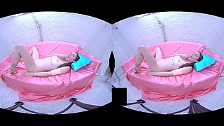 Super Hot New Pornstar Tess Thompson Cums Hard