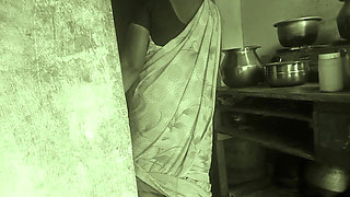 Indian Housewife Cooking Romance Porn Video