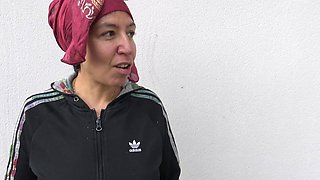 Arab Girl Gives a Handjob to a Stranger During Her Break at the Supermarket