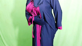 Indian hijabi Muslim Pinki Bhabhi