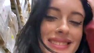 Melissa_crazy russian toilet camwhore