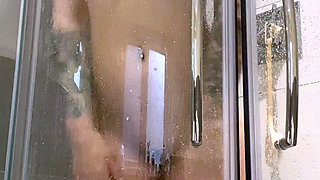 Pretty Naked Teen Girl Pussy Masturbation In Shower