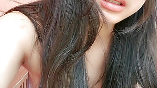 Public masturbate make she feel really horny