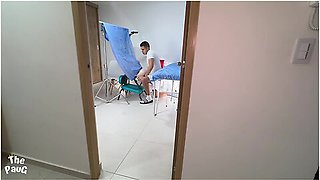 Hot Amateur Stepmom Finds Me Giving An Ass Massage To My Doll