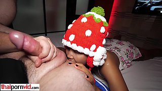 Thai teenage horny emptied a farangs balls