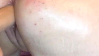 Thick Girl Uses a Sex Machine to Get a Lot of Pleasure!!