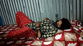 Sexy Bhabhi Ko Jor Jabar Dasti Boy Friend Ne Jora...