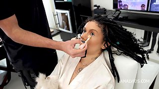 Behind the Scene from Super cute brazilians Mih Ninfetinha gets