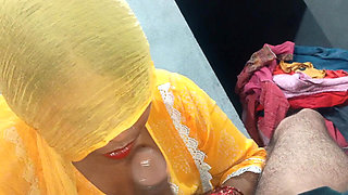 Indian Bhabhi Cumshot in Mouth Hot