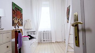 Perfect Body Virgin Olya Zalupkina Masturbates Virgin Pussy