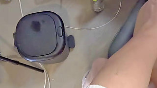 After the Roommate Was Found Out in Bed During a Pornographic Live Broadcast?