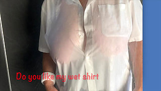 Mrs Mature Feet Wet Shirt