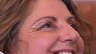 Mature BBW Stepmom Jana and Her Hairy Step Daughter Lina Arian Joy Play with Each Other