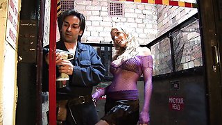 Watch dainty mantrap's smut