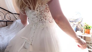 Blonde bride-to-be cheats right before the wedding in her dress
