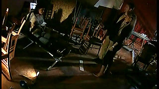 Woman finds out her husband fucking a brunette