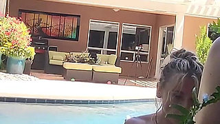 Sexy Blonde Gets Facial in the Pool