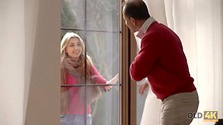 Old4k. senior dad loves unexpected tryst with cool stranger