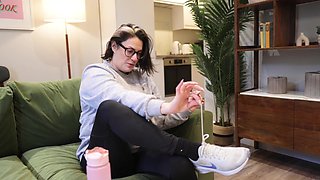 Roommate Submissive - Gym Foot Worship